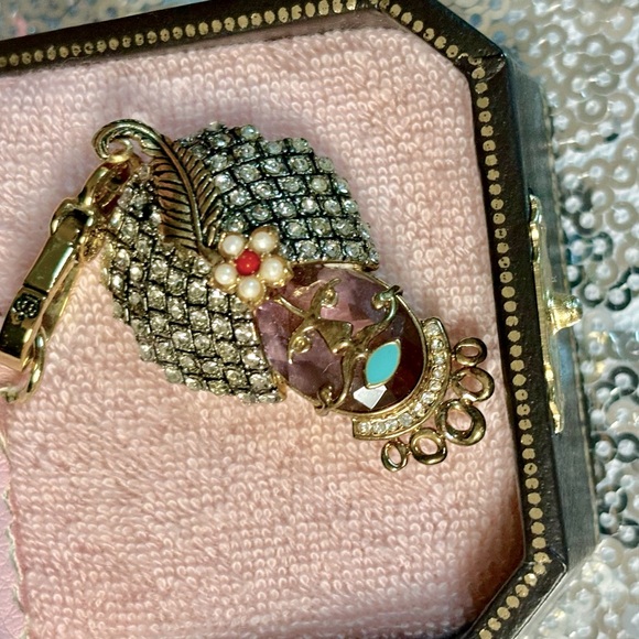Rare new with tags genie charm